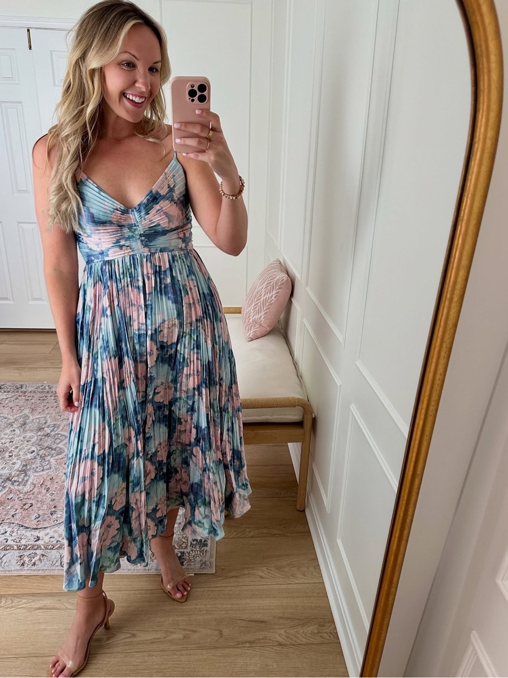 ASTR The Label Maeve Floral Pleated Satin Midi Dress in Blue Multi Abstract S - Picture 4 of 9